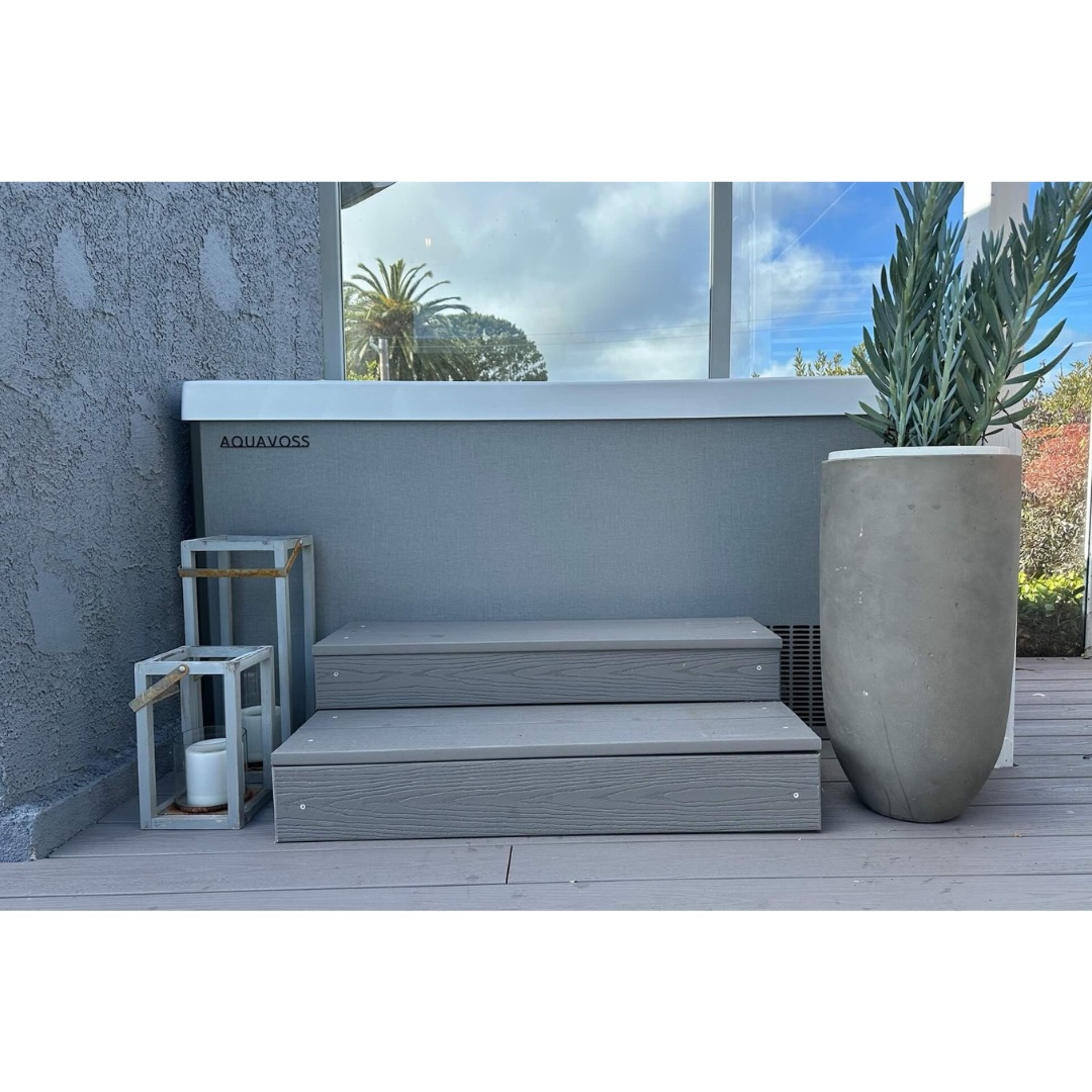 Indoor vs Outdoor Spa - 6